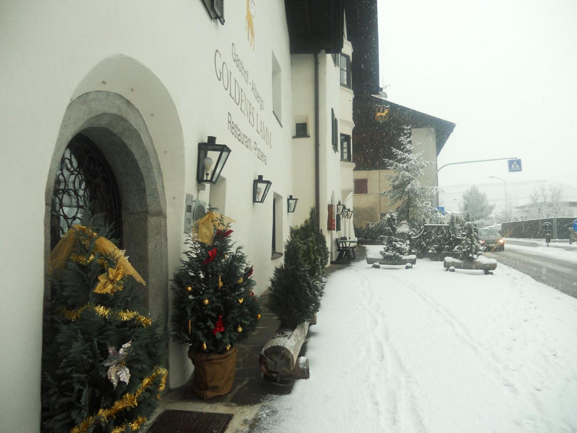 Gasthof Goldenes Lamm Vahrn Ngoại thất bức ảnh