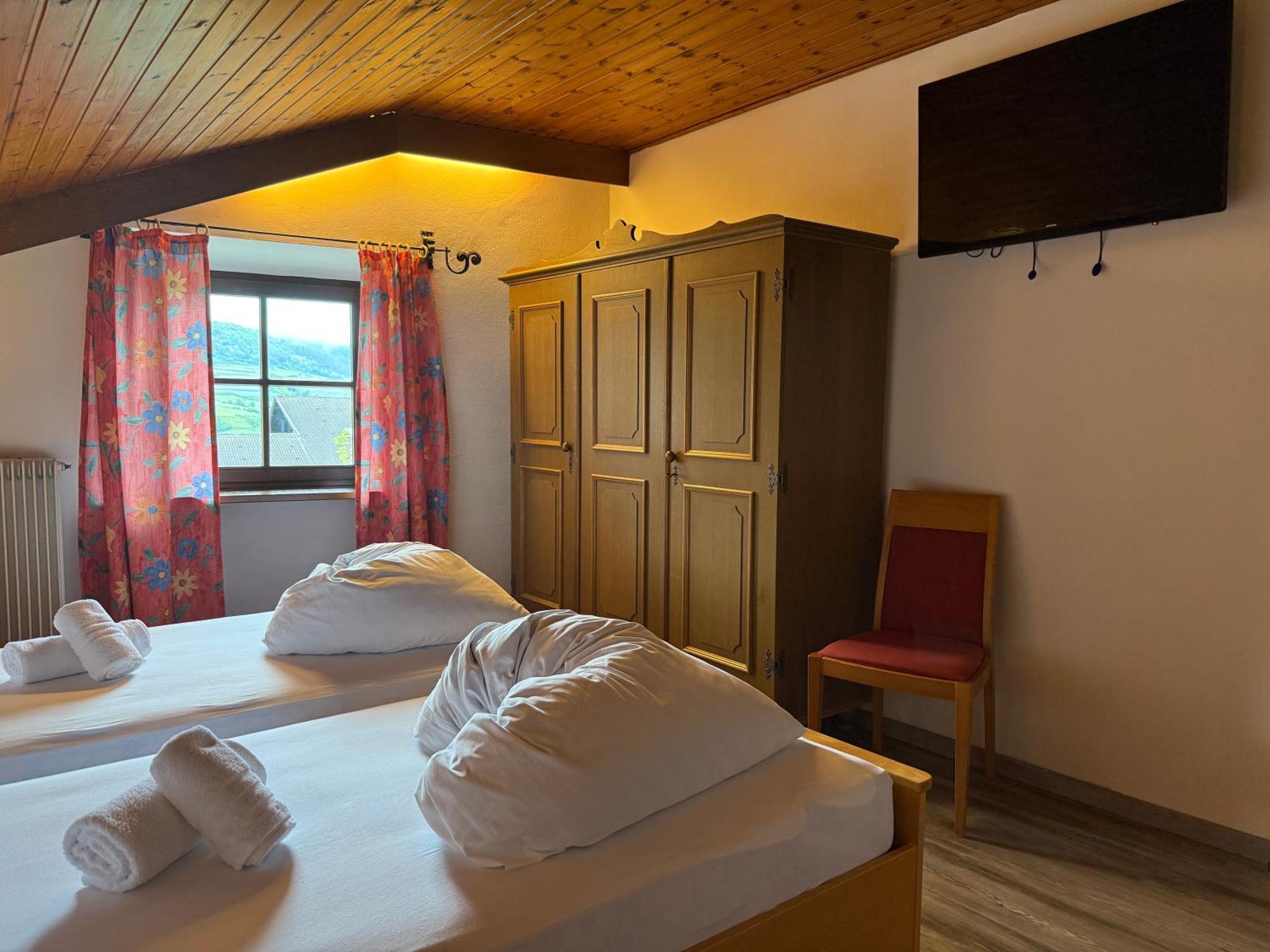 Gasthof Goldenes Lamm Vahrn Ngoại thất bức ảnh