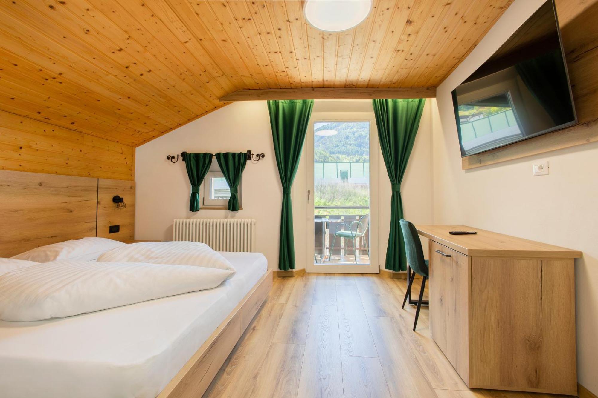 Gasthof Goldenes Lamm Vahrn Ngoại thất bức ảnh