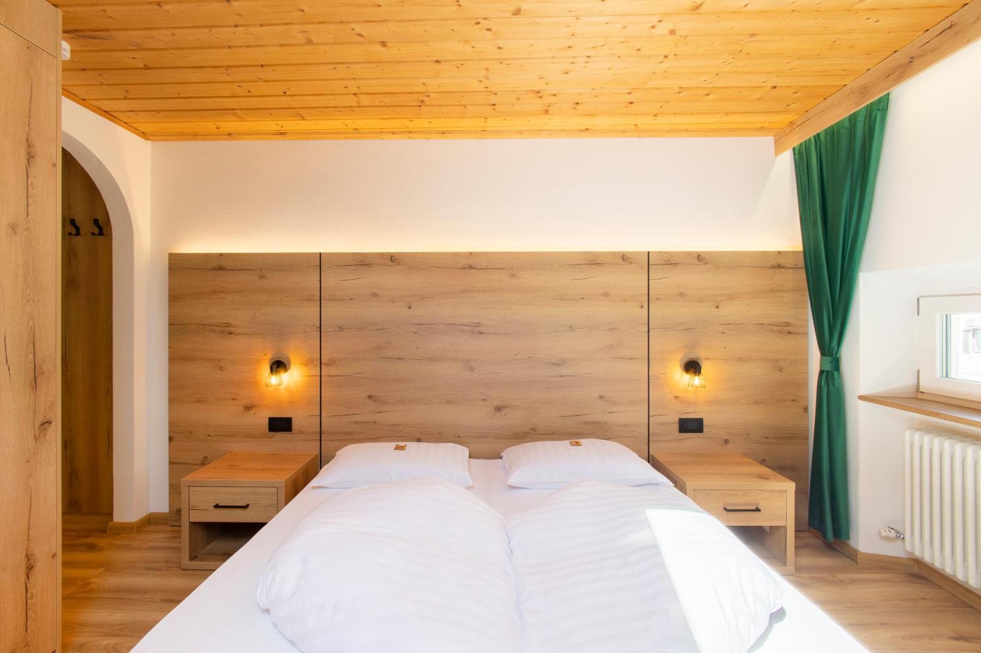 Gasthof Goldenes Lamm Vahrn Ngoại thất bức ảnh